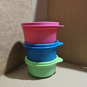 Tupperware Confetti Bowls